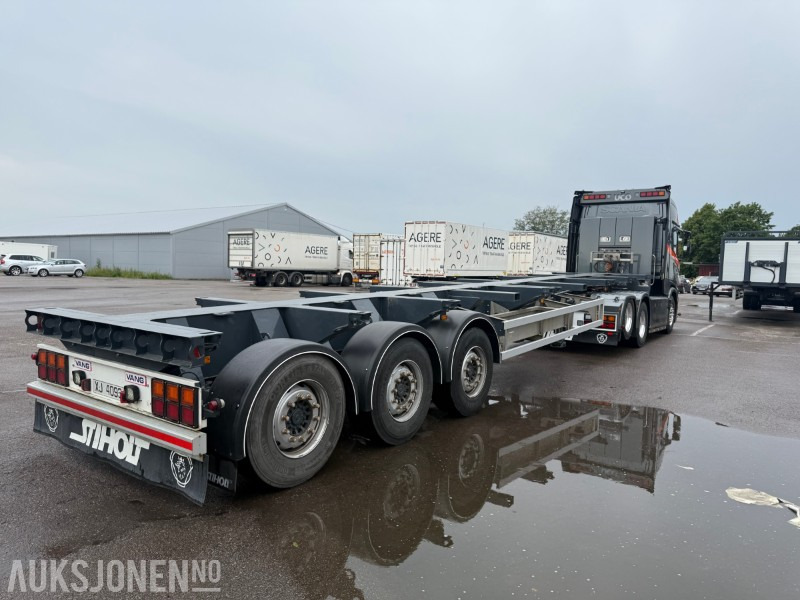 Vang SHSL 111 C 3-akslet containerchassis - Pótkocsi: 5 kép. Vang SHSL 111 C 3-akslet containerchassis - Pótkocsi: 5 kép.