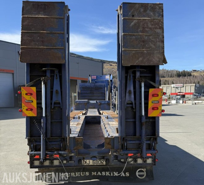 Vang SHSL 111TS, 3 akslet maskinhenger - Pótkocsi: 3 kép. Vang SHSL 111TS, 3 akslet maskinhenger - Pótkocsi: 3 kép.