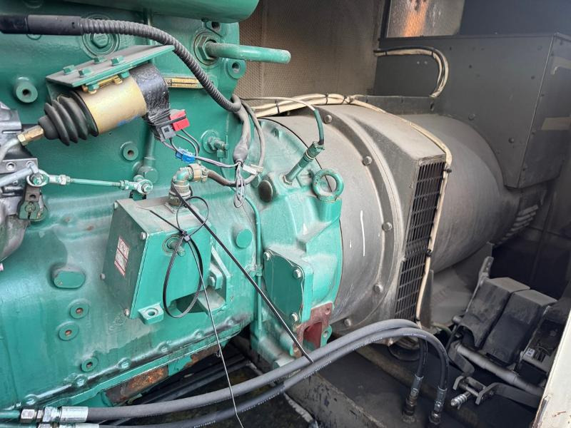 Strømaggregat med Volvo Penta motor Stamford 325 kVA generator - Építőipari berendezések: 3 kép. Strømaggregat med Volvo Penta motor Stamford 325 kVA generator - Építőipari berendezések: 3 kép.