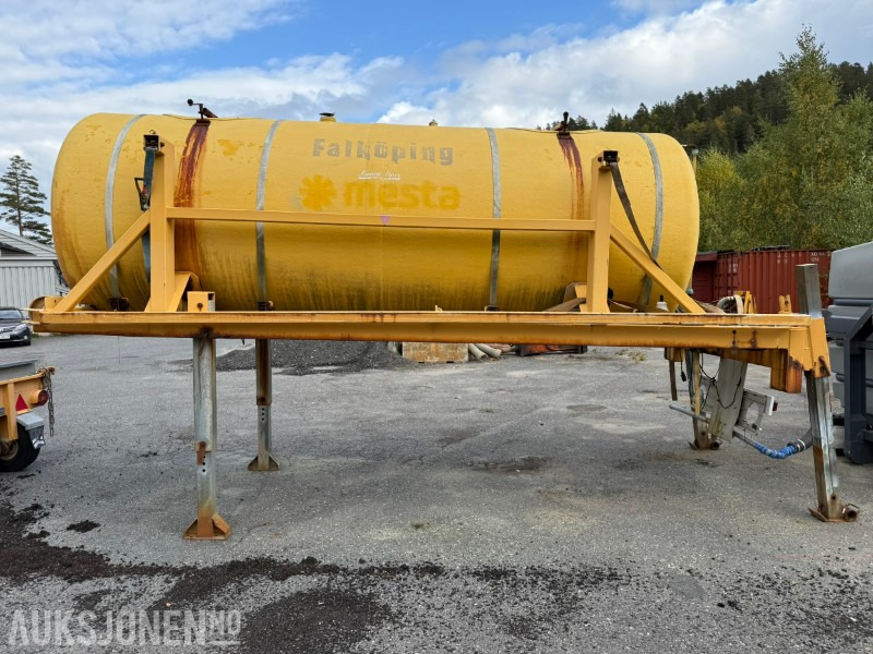 Teherautó 2001 Falköping CL-EX Laketank 10 m3: 9 kép.