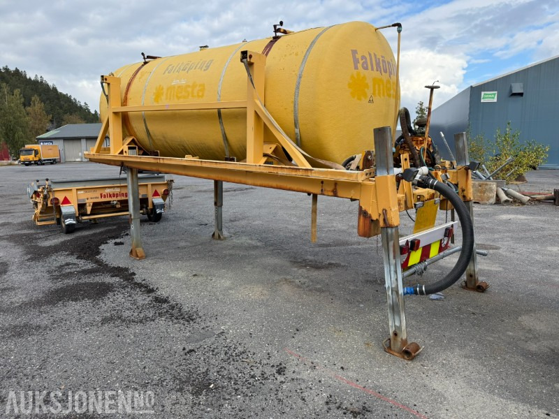 Teherautó 2001 Falköping CL-EX Laketank 10 m3: 8 kép.