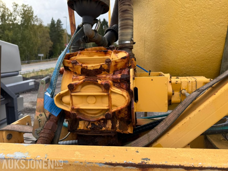 Teherautó 2001 Falköping CL-EX Laketank 10 m3: 19 kép.
