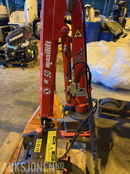 2015 Maxilift N50 kran - 50.2H ERH - Teherautó: 2 kép. 2015 Maxilift N50 kran - 50.2H ERH - Teherautó: 2 kép.