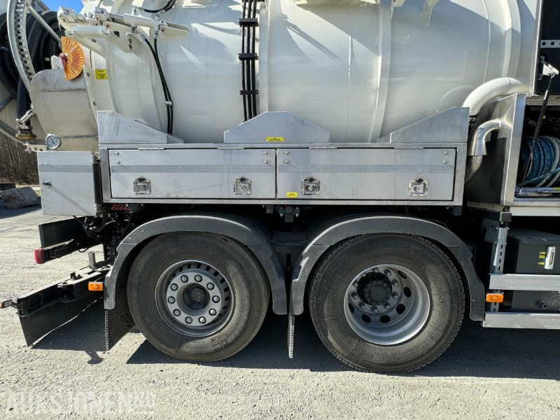 Többcélú/ Speciális jármű 2024  VOLVO FMX500 - KOMPLETT VAKUUM/SPYLEBIL – NESTEN NY - 1154 KM: 18 kép.