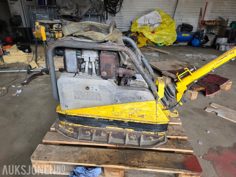 Wacker Neuson DPU 5545He - Henger: 2 kép. Wacker Neuson DPU 5545He - Henger: 2 kép.