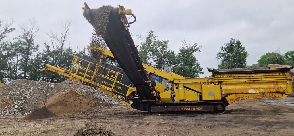 Keestrack Explorer 1800 - Osztályozó berendezés: 2 kép. Keestrack Explorer 1800 - Osztályozó berendezés: 2 kép.