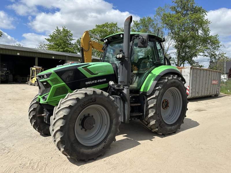 Deutz-Fahr Agrotron 6175 - Traktor: 1 kép. Deutz-Fahr Agrotron 6175 - Traktor: 1 kép.