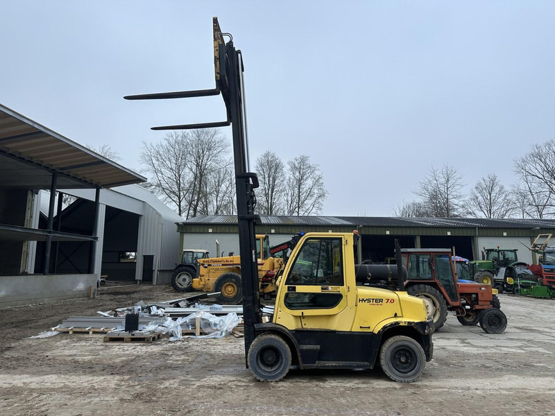 Hyster H7.0FT - Gázüzemű targonca: 4 kép. Hyster H7.0FT - Gázüzemű targonca: 4 kép.