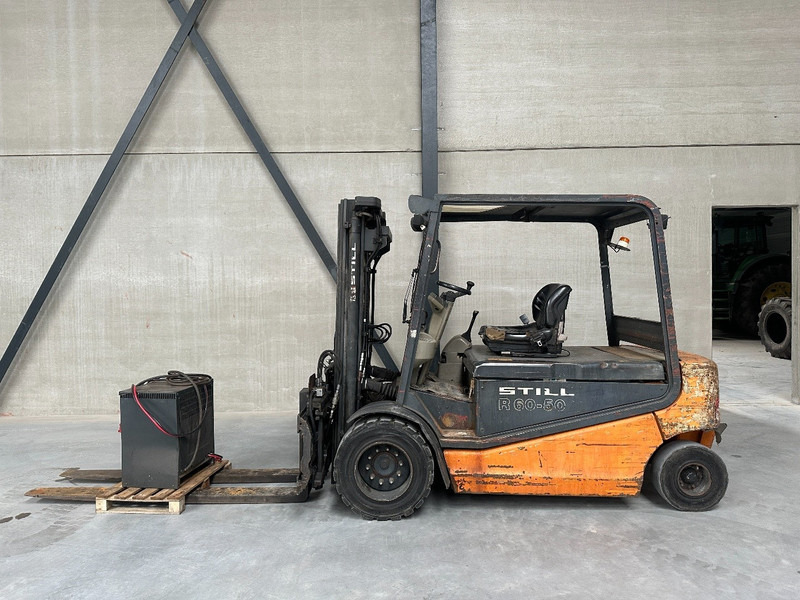 Still R 60 50 R60-50 - Good condition - Recently serviced - Elektromos targonca: 2 kép. Still R 60 50 R60-50 - Good condition - Recently serviced - Elektromos targonca: 2 kép.