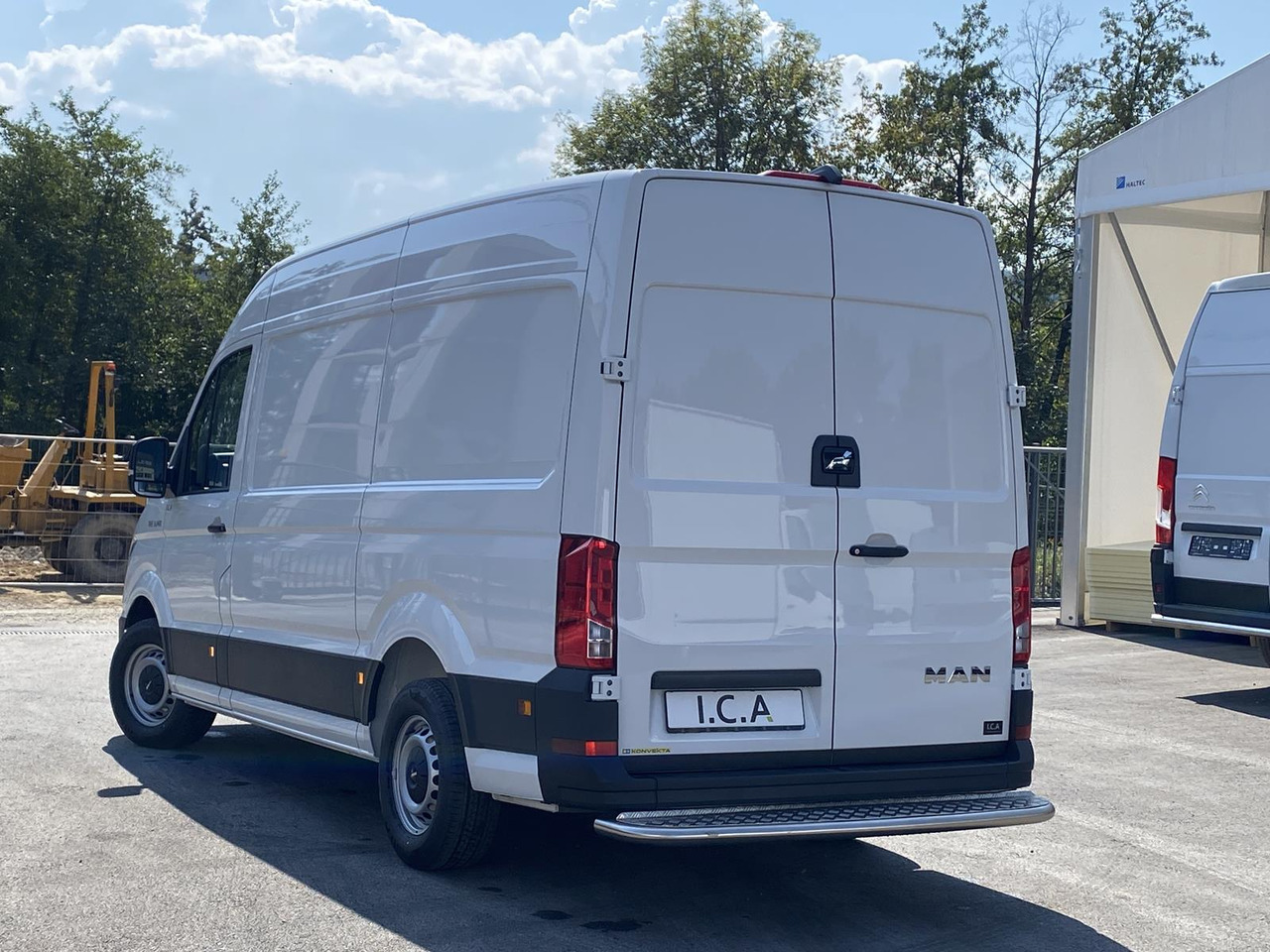 Új Hűtős kisteherautó MAN TGE 3.140 L3H3 140PS RS3640mm/ FRISCHDIENST BIS 0 + KONVEKTA UNDERMODE: 11 kép.