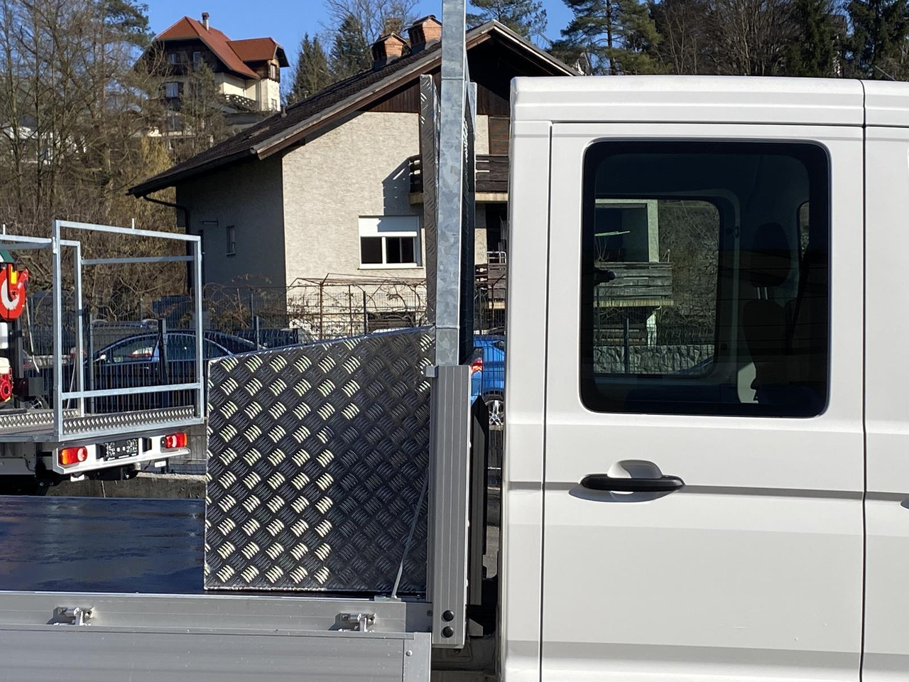 MAN TGE 3.180 DOKA 1+6 3640MM | OFFENE PRITSCHE + ALU KOFFER AUF DER PRITSCHE - Platós kisteherautó: 5 kép. MAN TGE 3.180 DOKA 1+6 3640MM | OFFENE PRITSCHE + ALU KOFFER AUF DER PRITSCHE - Platós kisteherautó: 5 kép.