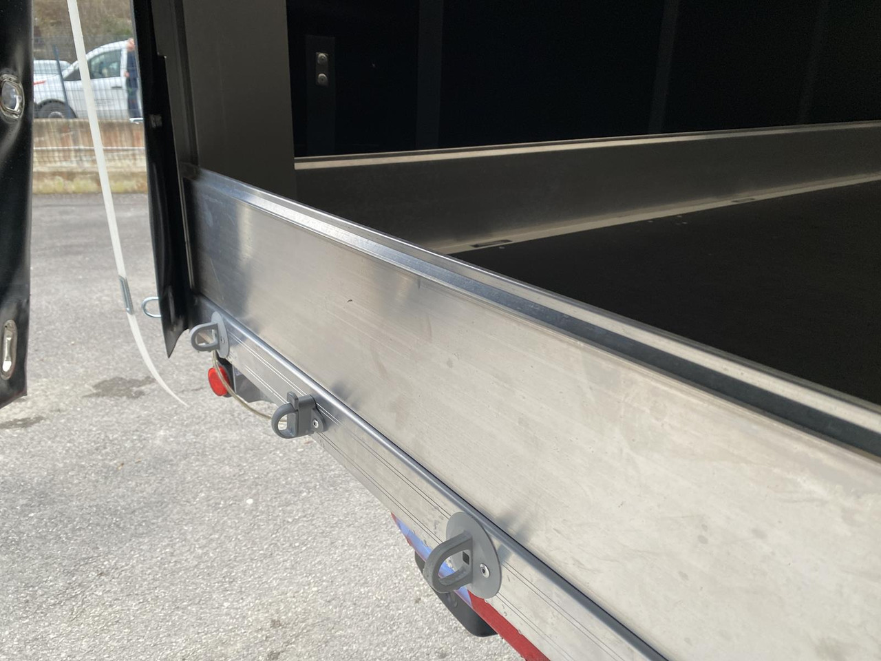 MAN TGE 3.180 L4 2.0 TDI | PRITSCHE PLANE + SCHLAFKABINE lízing MAN TGE 3.180 L4 2.0 TDI | PRITSCHE PLANE + SCHLAFKABINE: 14 kép.