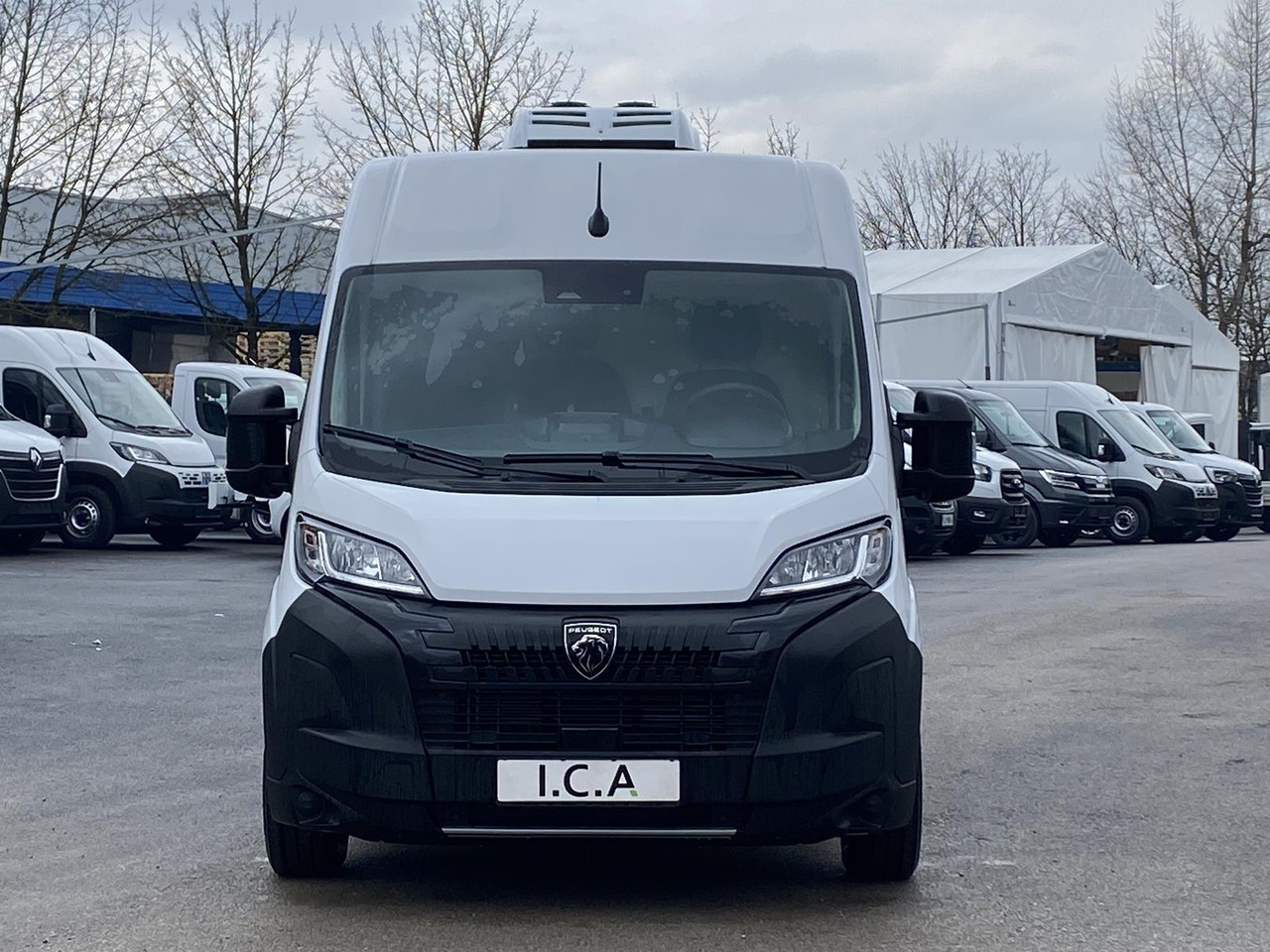 PEUGEOT BOXER L3H2 180PS CONFORT 335 / FRISCHDIENST BIS 0 + KONVEKTA FK2321 12-230V - Hűtős kisteherautó: 2 kép. PEUGEOT BOXER L3H2 180PS CONFORT 335 / FRISCHDIENST BIS 0 + KONVEKTA FK2321 12-230V - Hűtős kisteherautó: 2 kép.
