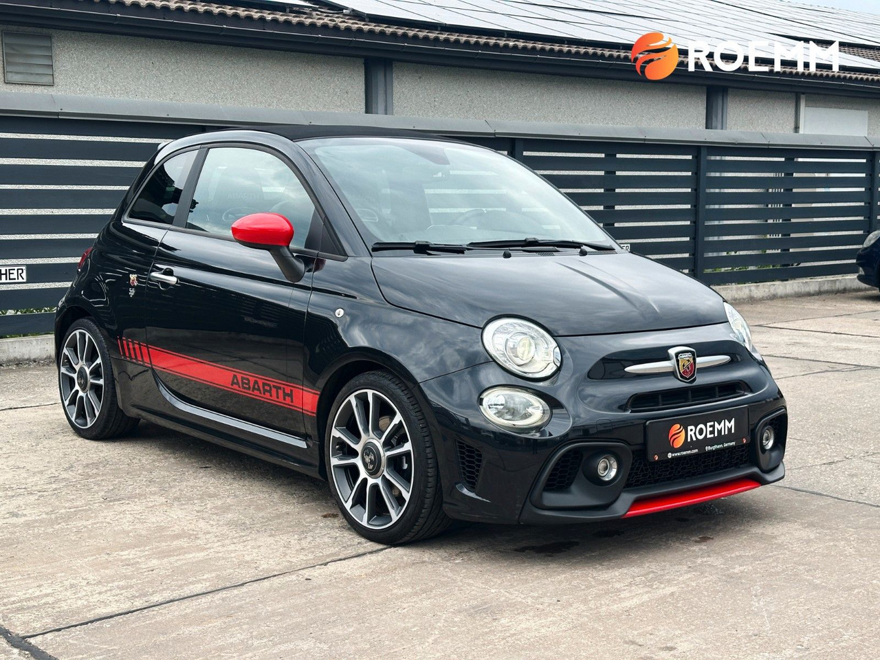 Abarth 500 Cabrio 595 C Turismo*GARANTIE*Faltdach*Leder - Autó: 4 kép. Abarth 500 Cabrio 595 C Turismo*GARANTIE*Faltdach*Leder - Autó: 4 kép.
