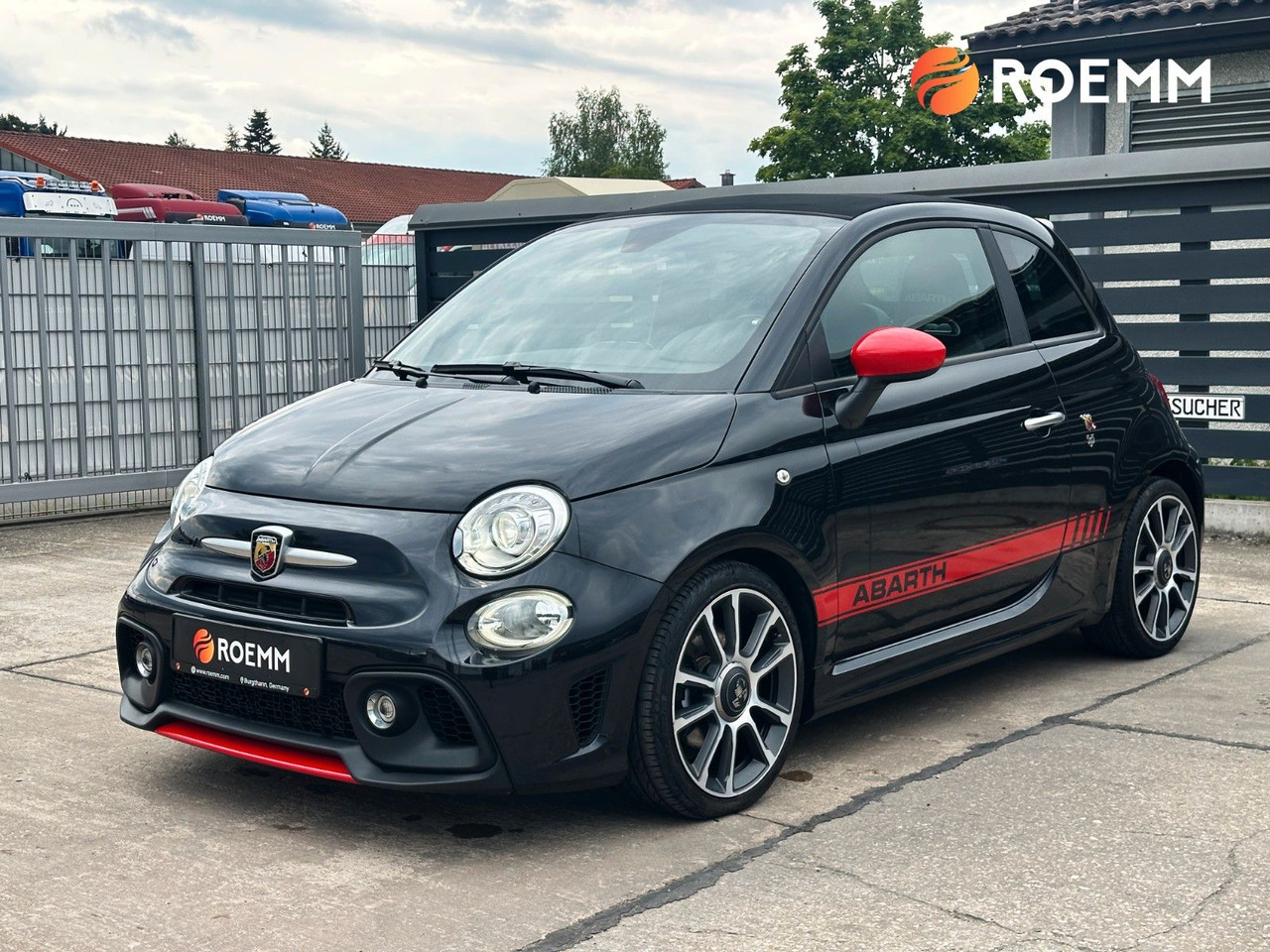 Abarth 500 Cabrio 595 C Turismo*GARANTIE*Faltdach*Leder - Autó: 1 kép. Abarth 500 Cabrio 595 C Turismo*GARANTIE*Faltdach*Leder - Autó: 1 kép.