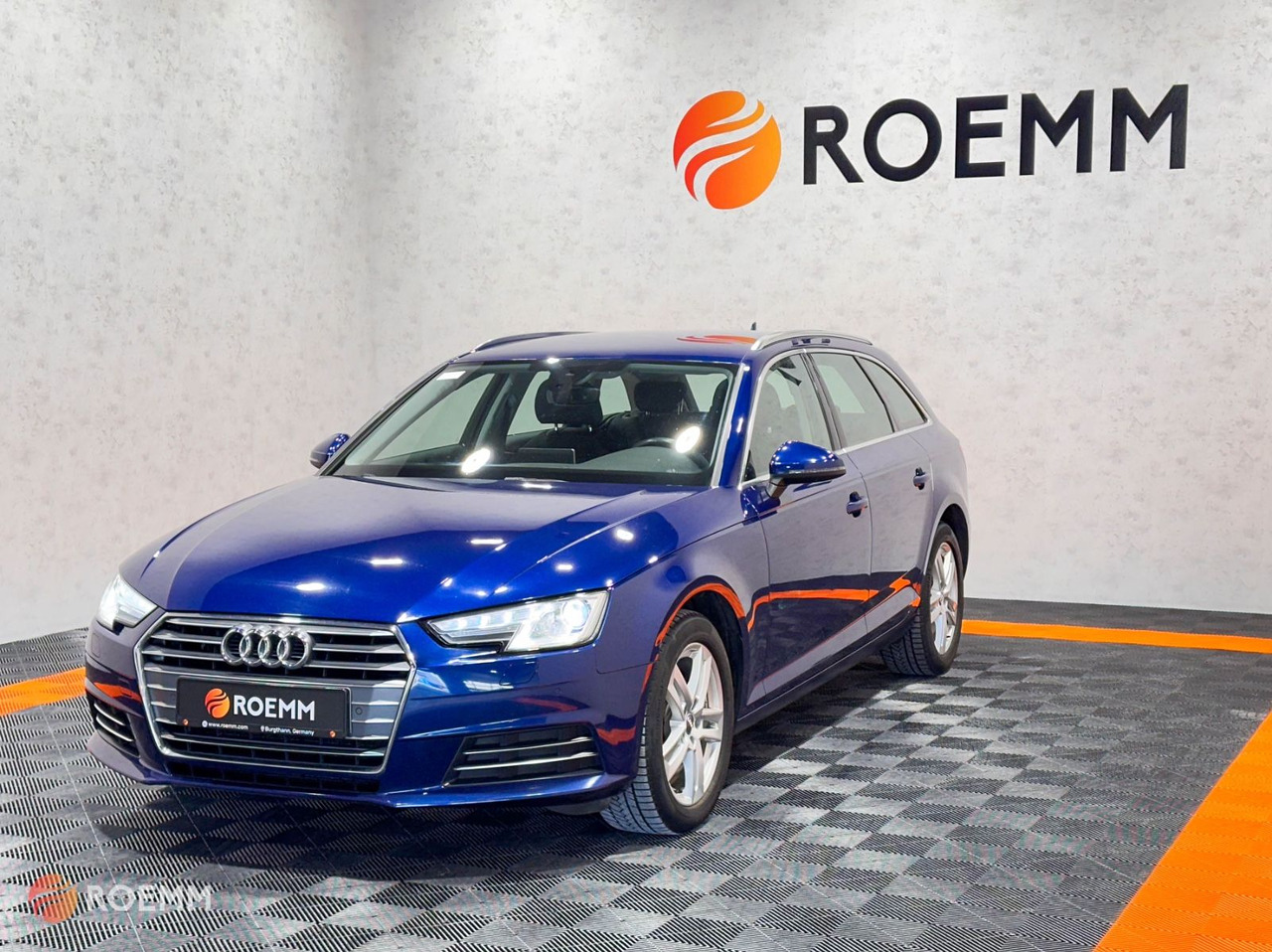 Audi A4 Avant sport*Tacho Digital*Tüv&Inspektion NEU* Audi A4 Avant sport*Garantie*Tacho Digital* - Kombi: 3 kép. Audi A4 Avant sport*Tacho Digital*Tüv&Inspektion NEU* Audi A4 Avant sport*Garantie*Tacho Digital* - Kombi: 3 kép.