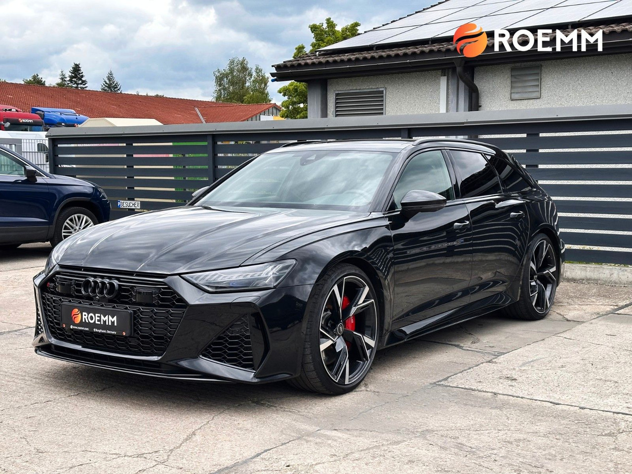 Audi RS6 Avant 4.0 TFSI quattro*Dynamik*360°*PANO*LED - Autó: 1 kép. Audi RS6 Avant 4.0 TFSI quattro*Dynamik*360°*PANO*LED - Autó: 1 kép.