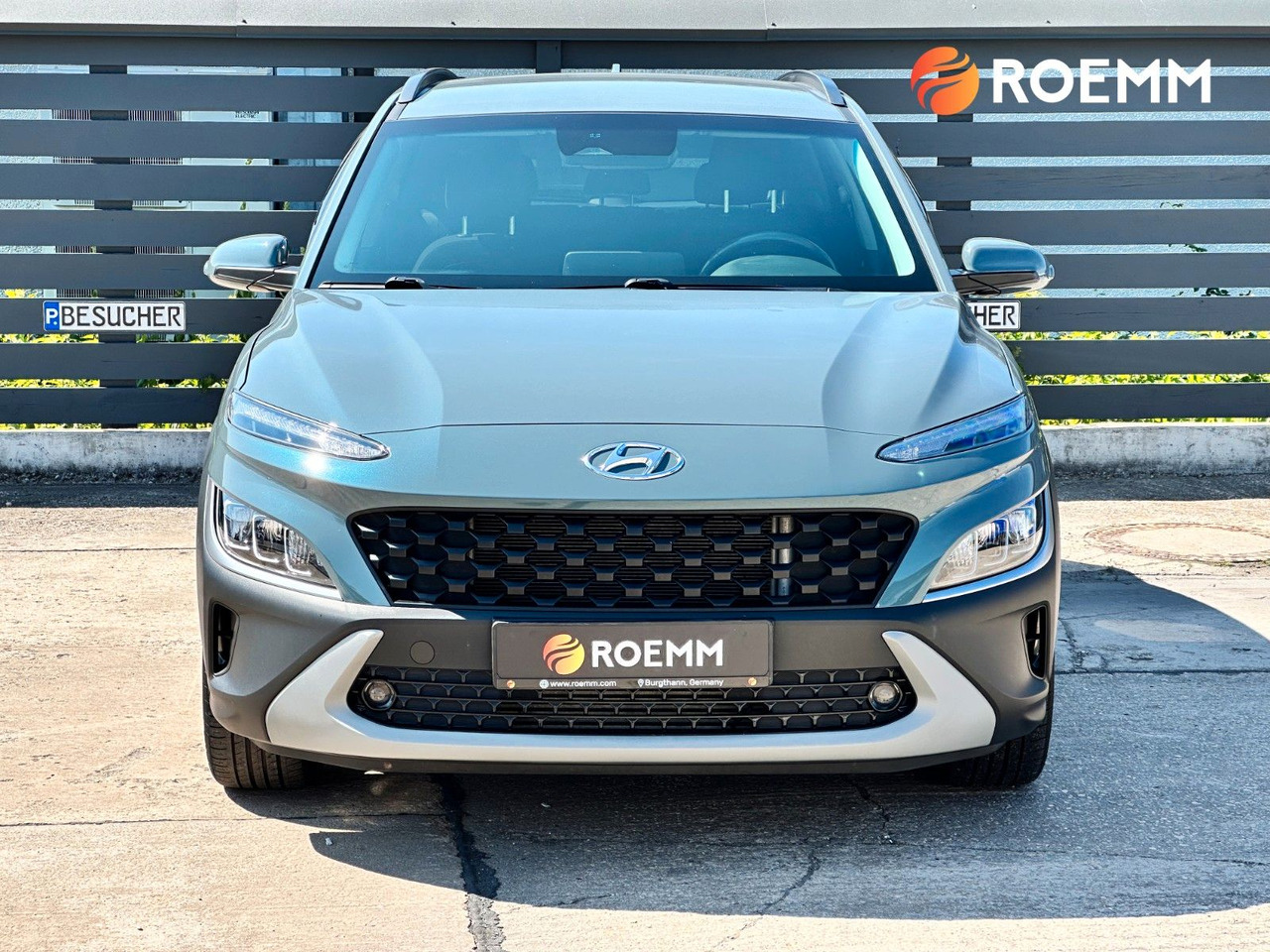 Hyundai Kona Edition 30+ 2WD*HERSTELLER GARANTIE*1. Hand - Terepjáró/ SUV: 2 kép. Hyundai Kona Edition 30+ 2WD*HERSTELLER GARANTIE*1. Hand - Terepjáró/ SUV: 2 kép.
