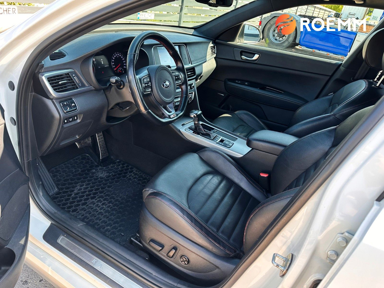 Autó Kia Optima Sportswagon GT-Line*GARANTIE*360°*Shz v&h: 14 kép.