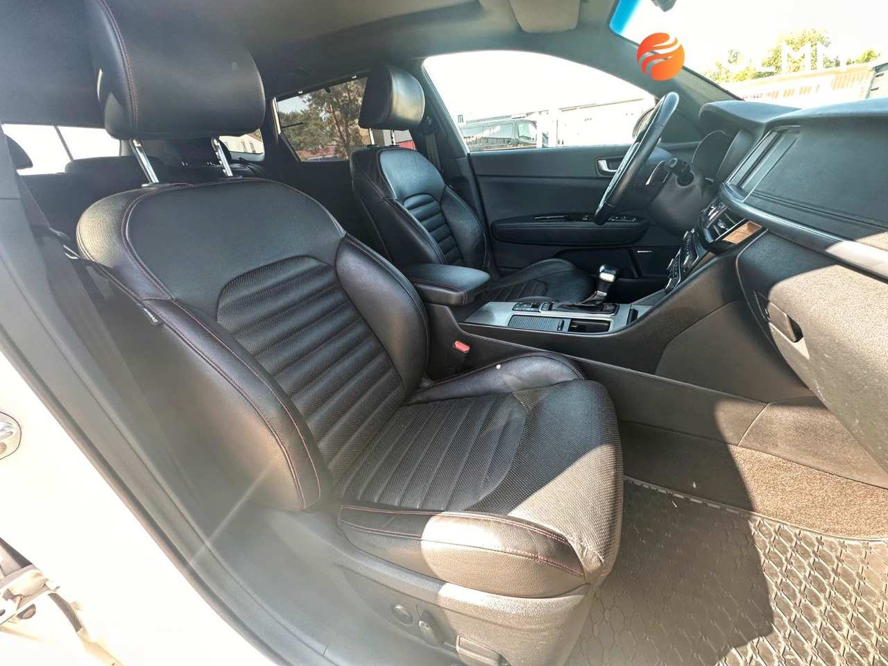 Autó Kia Optima Sportswagon GT-Line*GARANTIE*360°*Shz v&h: 24 kép.
