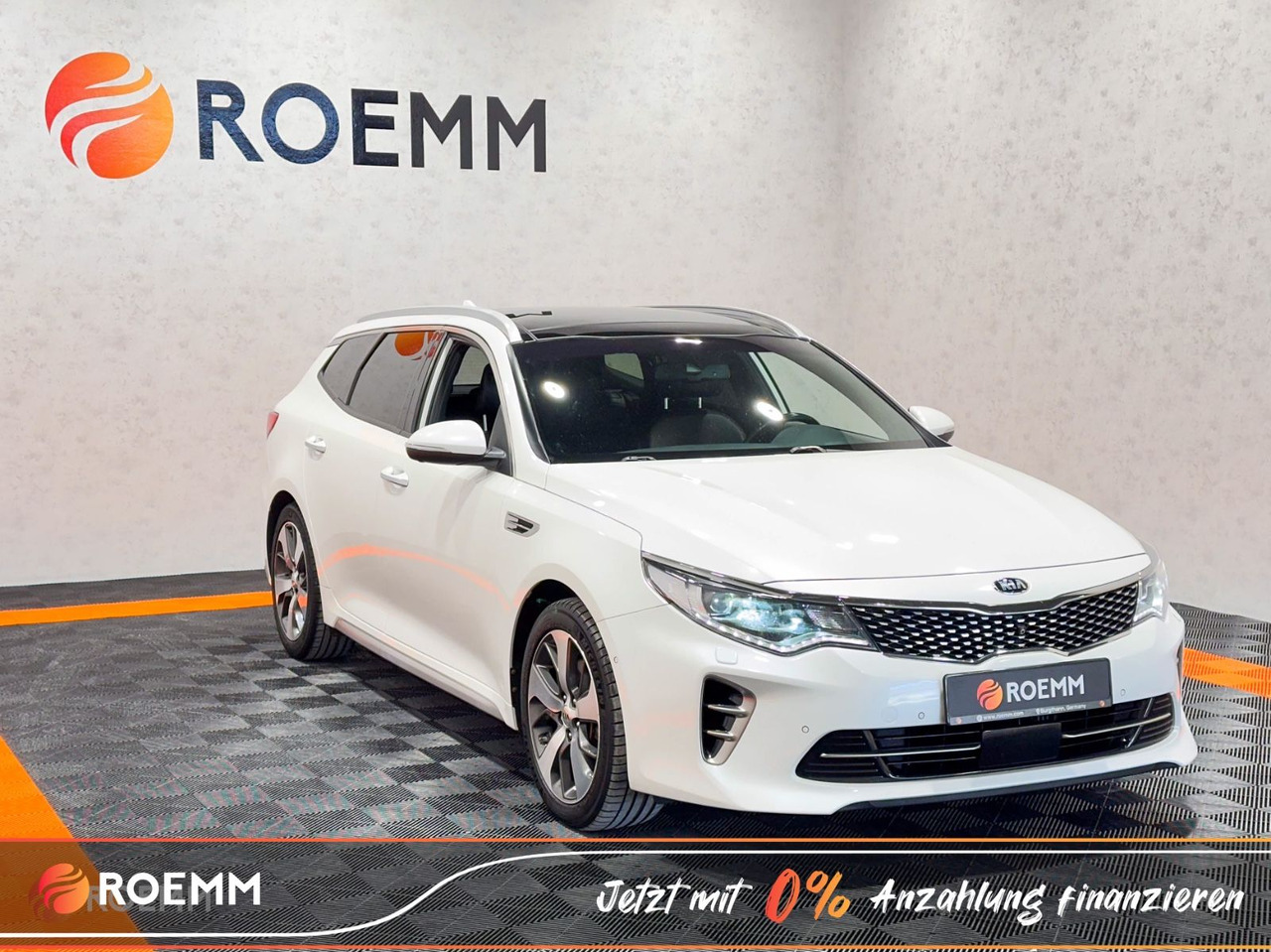 Kia Optima Sportswagon GT-Line*GARANTIE*360°*Shz v&h - Kombi: 4 kép. Kia Optima Sportswagon GT-Line*GARANTIE*360°*Shz v&h - Kombi: 4 kép.