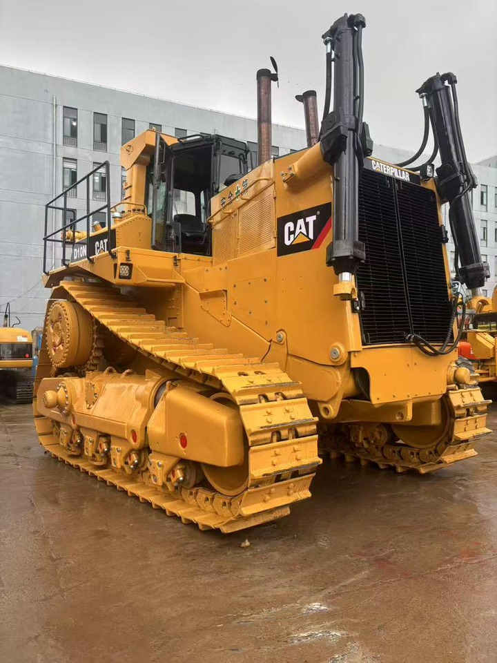 Caterpillar CAT CAT D10N D9R D8R D8N D8T D7G D7R D6G D6R D5K D4C Used Bulldozer Dozer - Buldózer: 2 kép. Caterpillar CAT CAT D10N D9R D8R D8N D8T D7G D7R D6G D6R D5K D4C Used Bulldozer Dozer - Buldózer: 2 kép.