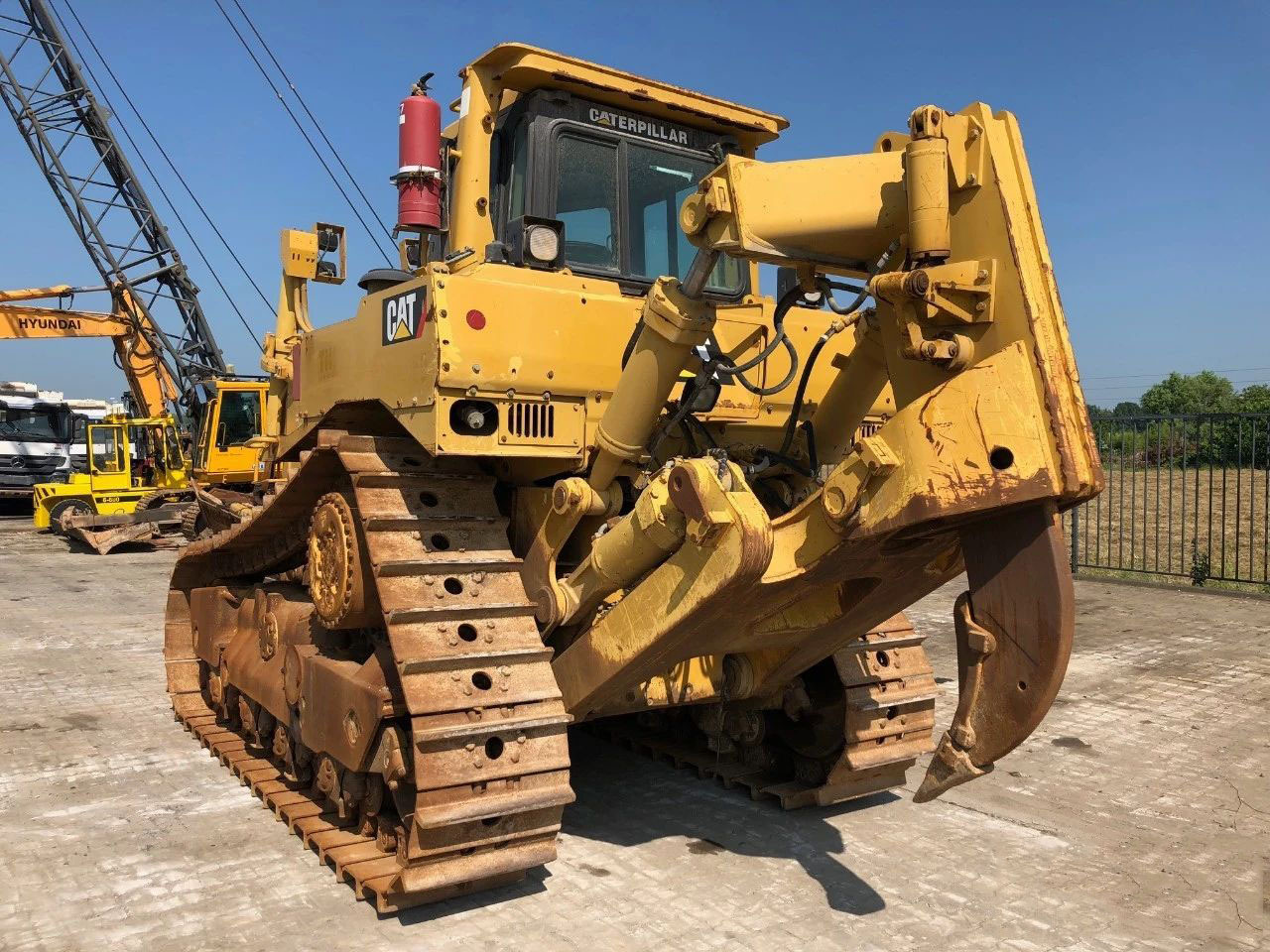 Caterpillar CAT D8R Used Bulldozer D8T D9R D10R D6G D6R D6H D7G D7R D7E D4C Secondhand Dozer for Sale - Buldózer: 3 kép. Caterpillar CAT D8R Used Bulldozer D8T D9R D10R D6G D6R D6H D7G D7R D7E D4C Secondhand Dozer for Sale - Buldózer: 3 kép.
