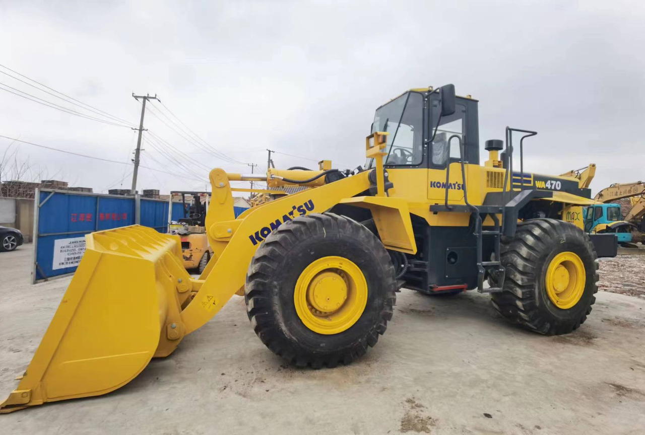 Komatsu WA470 Used Wheel Loader WA380 WA320 WA500 WA600 Loader in High Quality for Sale - Gumikerekes homlokrakodó: 1 kép. Komatsu WA470 Used Wheel Loader WA380 WA320 WA500 WA600 Loader in High Quality for Sale - Gumikerekes homlokrakodó: 1 kép.