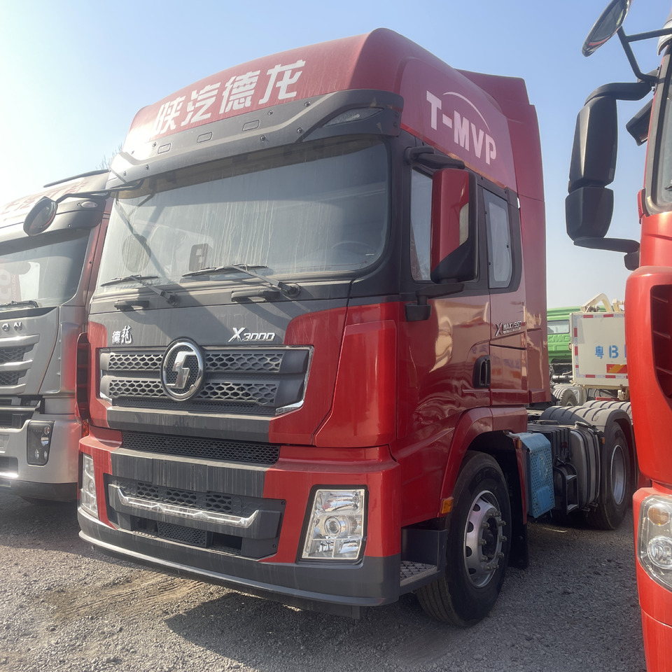 Shacman New or Used (6*4) ,(8*2) (8*4)Semi Truck Head Tractor Head Tipper Head - Nyergesvontató: 4 kép. Shacman New or Used (6*4) ,(8*2) (8*4)Semi Truck Head Tractor Head Tipper Head - Nyergesvontató: 4 kép.
