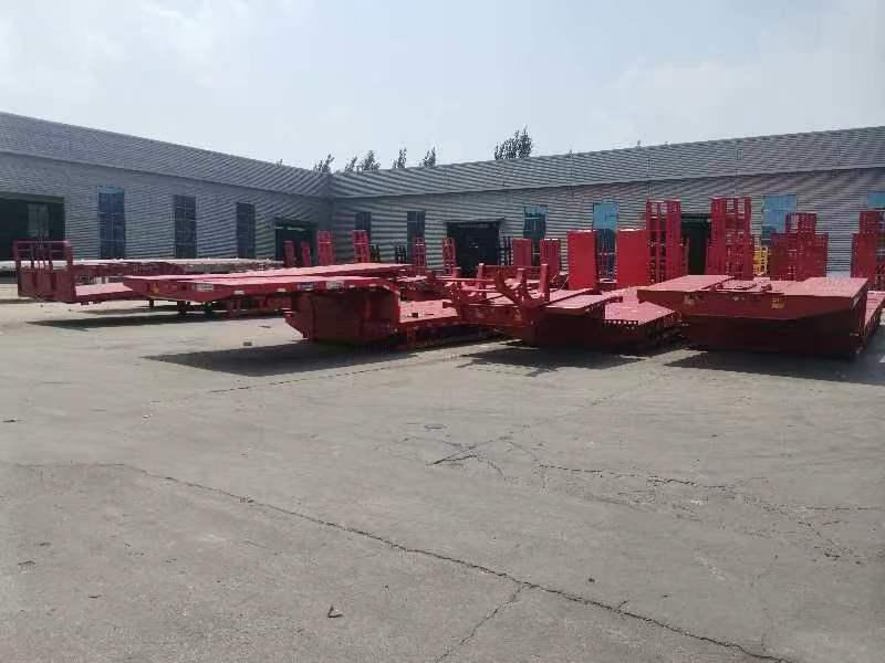 ZHICHENG SEMI FLAT BED LOW BED IN VARIOUS AND SIZE ( USED OR NEW CONDITION) - Félpótkocsi mélybölcsős: 1 kép. ZHICHENG SEMI FLAT BED LOW BED IN VARIOUS AND SIZE ( USED OR NEW CONDITION) - Félpótkocsi mélybölcsős: 1 kép.