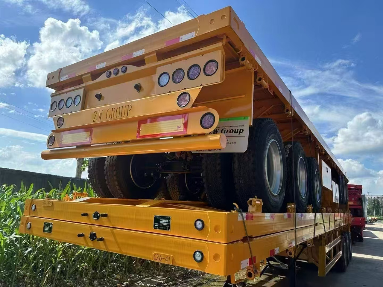 ZHICHENG Semi Flat Bed New or Used Low Bed in Length 8m,10,12m, 14m, 16m - Félpótkocsi mélybölcsős: 5 kép. ZHICHENG Semi Flat Bed New or Used Low Bed in Length 8m,10,12m, 14m, 16m - Félpótkocsi mélybölcsős: 5 kép.