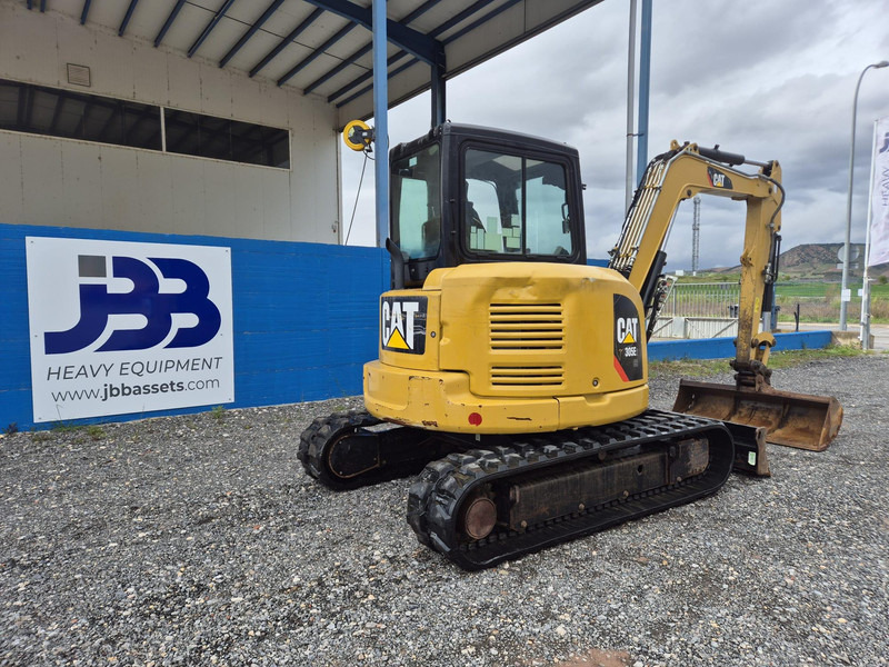 Caterpillar 305E2 - Minikotró: 4 kép. Caterpillar 305E2 - Minikotró: 4 kép.