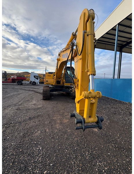 Komatsu PC360LC-10 - Lánctalpas kotró: 4 kép. Komatsu PC360LC-10 - Lánctalpas kotró: 4 kép.