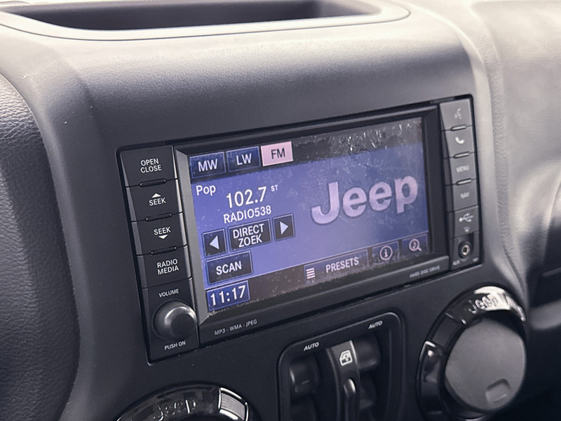 Kis furgon Jeep Wrangler 2.8 CRD Night Eagle Grijs Kenteken Cruise Control Navigatie Airco Trekhaak 4X4 Alpine Audio: 8 kép.