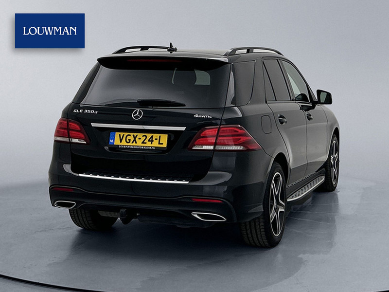 Mercedes-Benz GLE 350 D 4MATIC AMG VAN Trekhaak Leder Navigatie LED Grijs Kenteken Automatische airco - Kis furgon: 2 kép. Mercedes-Benz GLE 350 D 4MATIC AMG VAN Trekhaak Leder Navigatie LED Grijs Kenteken Automatische airco - Kis furgon: 2 kép.