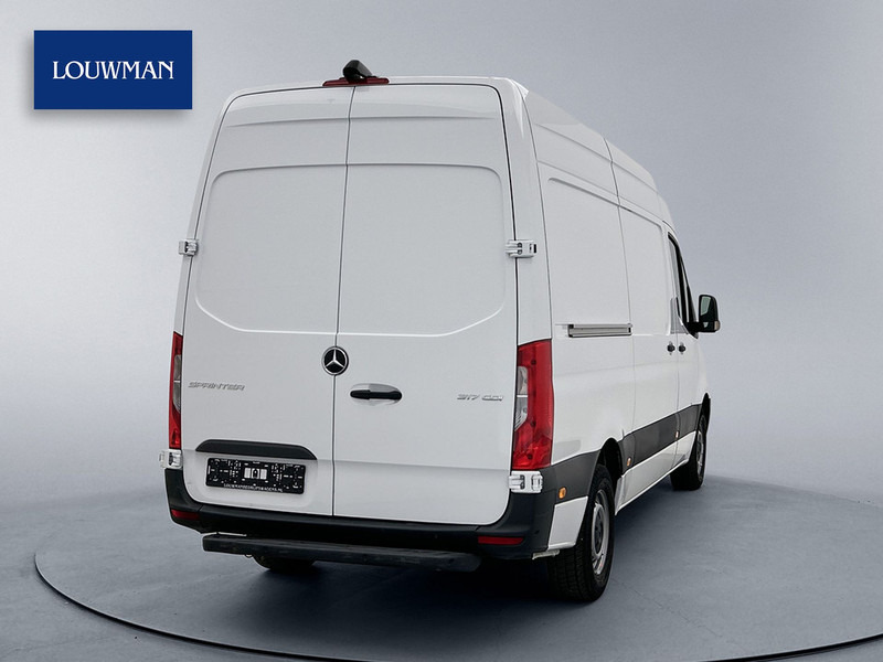 Mercedes-Benz Sprinter 317 1.9 CDI L2H2 Navigatie Achteruitrijcamera Apple Carplay/Android Auto Betimmering Cruise Control - Kis furgon: 2 kép. Mercedes-Benz Sprinter 317 1.9 CDI L2H2 Navigatie Achteruitrijcamera Apple Carplay/Android Auto Betimmering Cruise Control - Kis furgon: 2 kép.