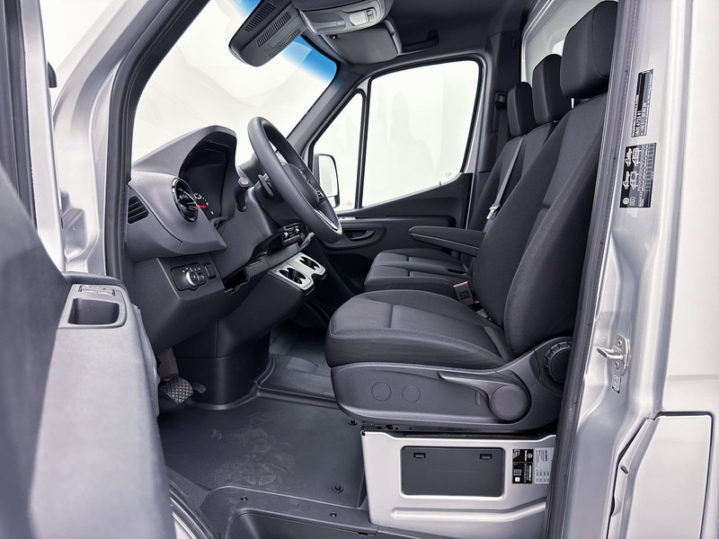Dobozos kisteherautó Mercedes-Benz Sprinter 517 1.9 CDI Bakwagen Meubelbak 1000KG Laadklep Apple Carplay/Android Auto Cruise Control: 16 kép.