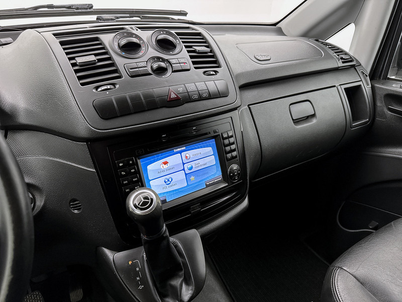 Mercedes-Benz Vito 113 CDI DC Lang Dubbele Cabine Trekhaak Betimmering Navigatie Achteruitrijcamera - Kis furgon, Duplakabinos kisteherautó: 5 kép. Mercedes-Benz Vito 113 CDI DC Lang Dubbele Cabine Trekhaak Betimmering Navigatie Achteruitrijcamera - Kis furgon, Duplakabinos kisteherautó: 5 kép.