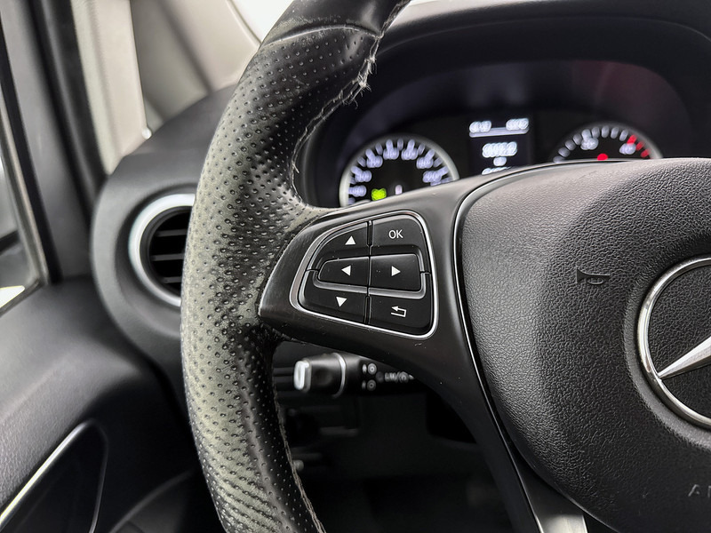 Mercedes-Benz Vito 114 CDI Extra Lang DC Comfort Dubbele cabine Navigatie Led koplampen Climate control L3 - Kis furgon, Duplakabinos kisteherautó: 5 kép. Mercedes-Benz Vito 114 CDI Extra Lang DC Comfort Dubbele cabine Navigatie Led koplampen Climate control L3 - Kis furgon, Duplakabinos kisteherautó: 5 kép.
