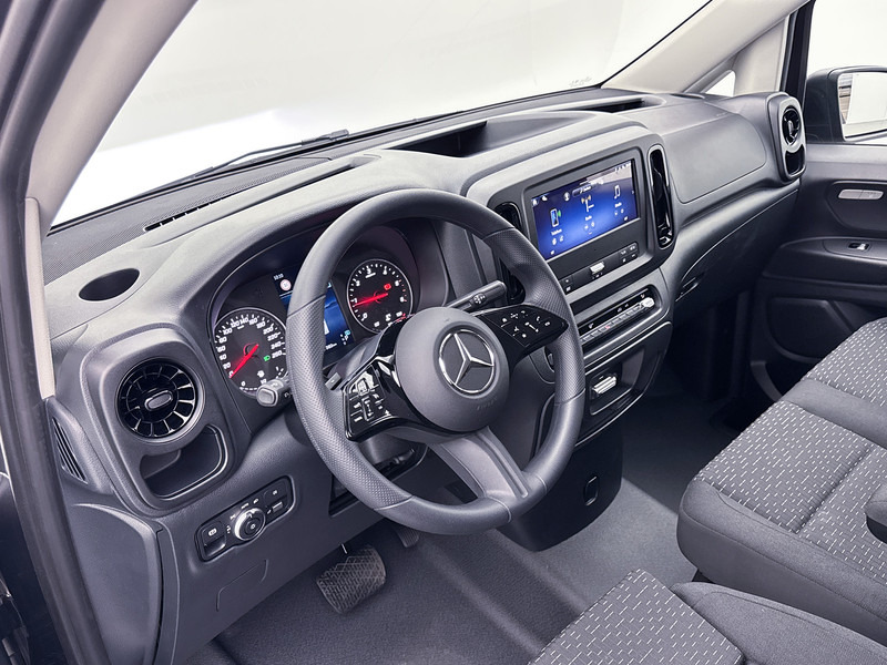 Mercedes-Benz Vito 116 Lang Trekhaak LED Achteruitrijcamera Betimmering Cruise Control - Kis furgon: 5 kép. Mercedes-Benz Vito 116 Lang Trekhaak LED Achteruitrijcamera Betimmering Cruise Control - Kis furgon: 5 kép.