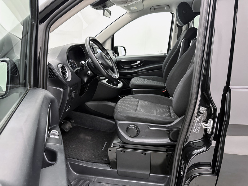 Mercedes-Benz Vito 119 CDI Lang DC 2x schuifdeur Dubbele cabine Navigatie Trekhaak Climate control Sidebars - Kis furgon, Duplakabinos kisteherautó: 5 kép. Mercedes-Benz Vito 119 CDI Lang DC 2x schuifdeur Dubbele cabine Navigatie Trekhaak Climate control Sidebars - Kis furgon, Duplakabinos kisteherautó: 5 kép.