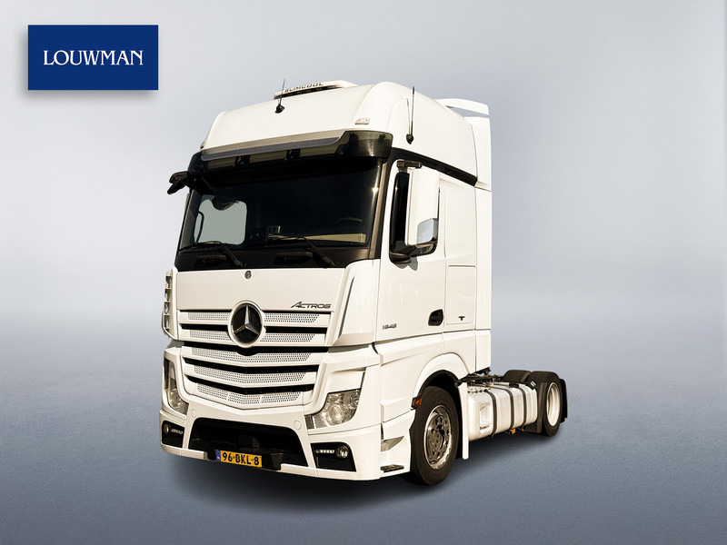 Mercedes-Benz Actros 1848 LS GIGA SPACE Lowliner - Nyergesvontató: 1 kép. Mercedes-Benz Actros 1848 LS GIGA SPACE Lowliner - Nyergesvontató: 1 kép.