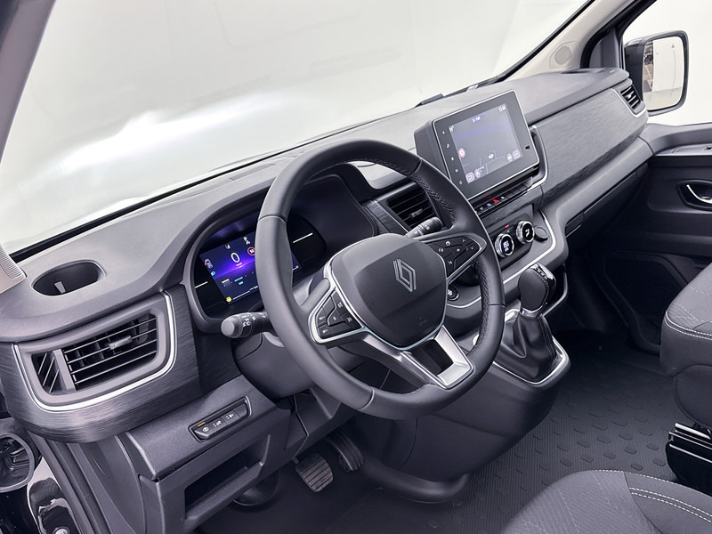 Renault Trafic 2.0 Blue dCi EDC 170 T29 DC L2H1 Dubbele Cabine 2x schuifdeur Trekhaak Navigatie Trekhaak Achteruitrijcamera - Kis furgon, Duplakabinos kisteherautó: 5 kép. Renault Trafic 2.0 Blue dCi EDC 170 T29 DC L2H1 Dubbele Cabine 2x schuifdeur Trekhaak Navigatie Trekhaak Achteruitrijcamera - Kis furgon, Duplakabinos kisteherautó: 5 kép.