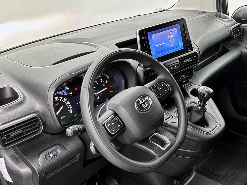 Toyota PROACE CITY 1.5 D-4D Live Navigatiesysteem Fabrieksgarantie Cruise control Airco - Kis furgon: 4 kép. Toyota PROACE CITY 1.5 D-4D Live Navigatiesysteem Fabrieksgarantie Cruise control Airco - Kis furgon: 4 kép.