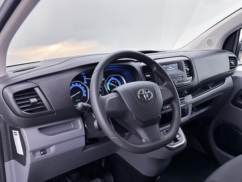 Toyota PROACE Electric Worker Extra Range Cool Long 330 KM Actieradius WLTP Cruise Control Betimmering - Furgon, Elektromos kisteherautó: 5 kép. Toyota PROACE Electric Worker Extra Range Cool Long 330 KM Actieradius WLTP Cruise Control Betimmering - Furgon, Elektromos kisteherautó: 5 kép.