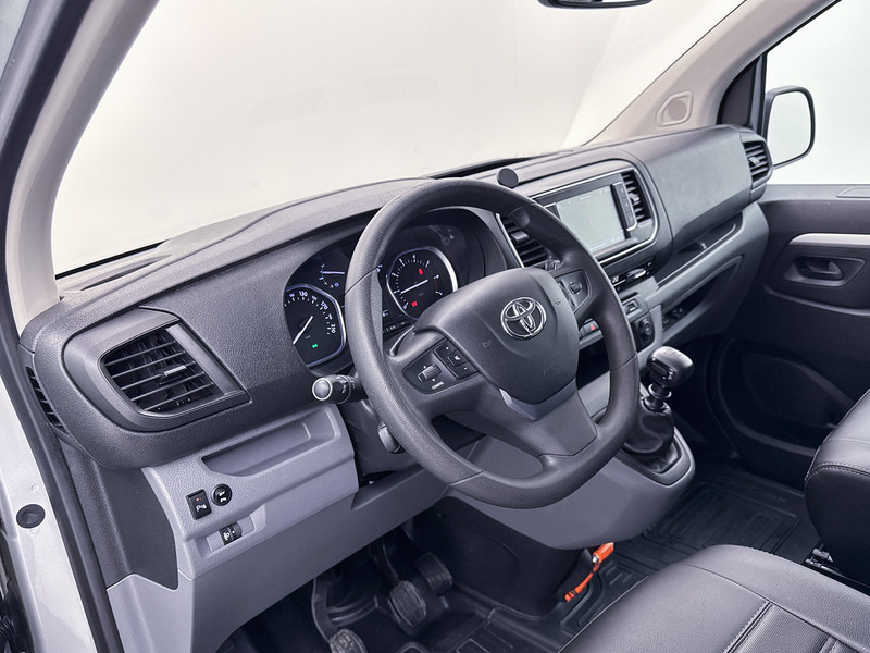 Toyota ProAce Worker 2.0 D-4D Professional DC Long Dubbele Cabine Navigatie Trekhaak Navigatie Cruise Control - Kis furgon, Duplakabinos kisteherautó: 5 kép. Toyota ProAce Worker 2.0 D-4D Professional DC Long Dubbele Cabine Navigatie Trekhaak Navigatie Cruise Control - Kis furgon, Duplakabinos kisteherautó: 5 kép.