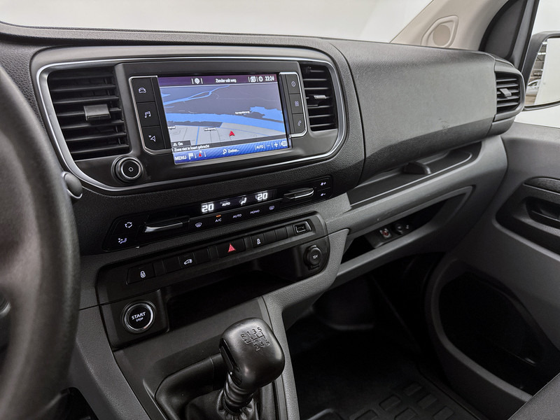 Toyota ProAce Worker 2.0 D-4D Professional Long Dubbele Schuifdeur Trekhaak Navigatie Inrichting - Kis furgon: 5 kép. Toyota ProAce Worker 2.0 D-4D Professional Long Dubbele Schuifdeur Trekhaak Navigatie Inrichting - Kis furgon: 5 kép.