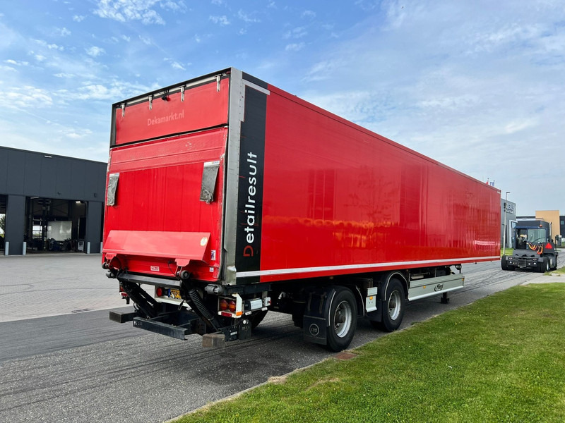 Fliegl SZS 330 Gesloten oplegger 2 Axle / / Ladklep - Félpótkocsi dobozos: 3 kép. Fliegl SZS 330 Gesloten oplegger 2 Axle / / Ladklep - Félpótkocsi dobozos: 3 kép.