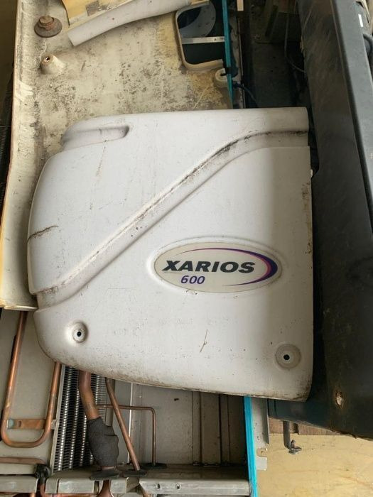 Carrier - XARIOS 600 - Hűtőegység: 2 kép. Carrier - XARIOS 600 - Hűtőegység: 2 kép.