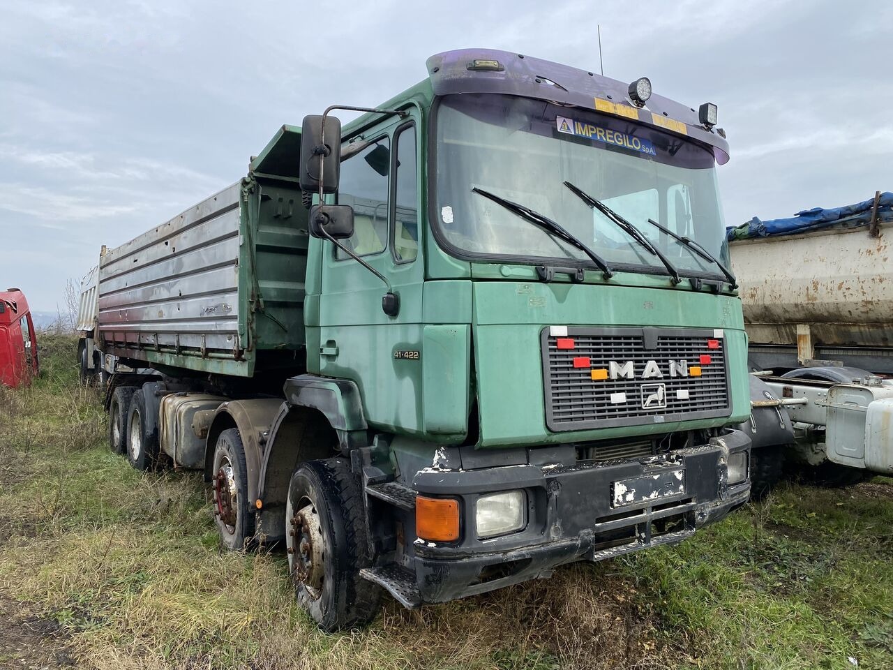 MAN 41-422 - Trakker 8x4 - Diferential 100 TONE - Billenőplatós teherautó: 1 kép. MAN 41-422 - Trakker 8x4 - Diferential 100 TONE - Billenőplatós teherautó: 1 kép.